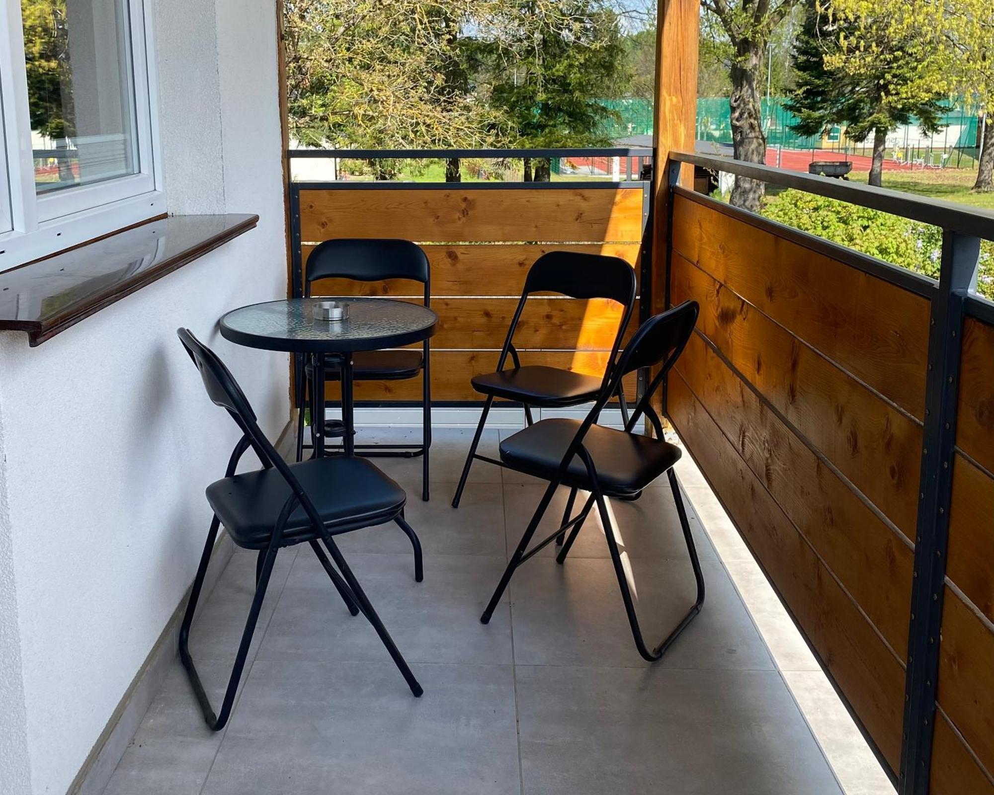 Apartamenty Fredry Lesko Exterior foto